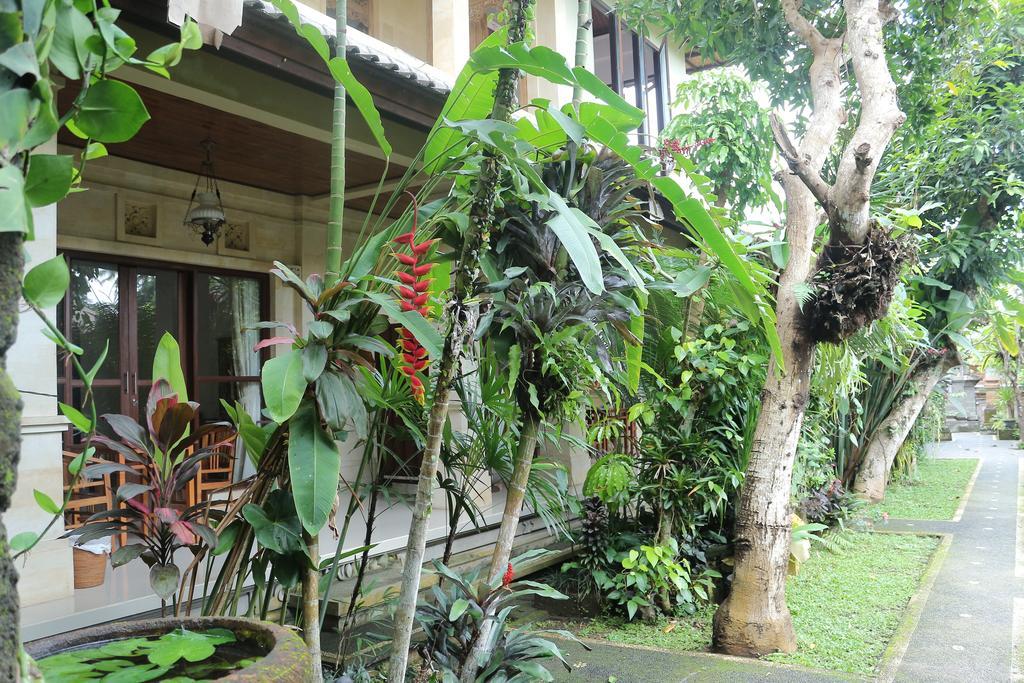 Karang Mesari Ubud Guest House חדר תמונה