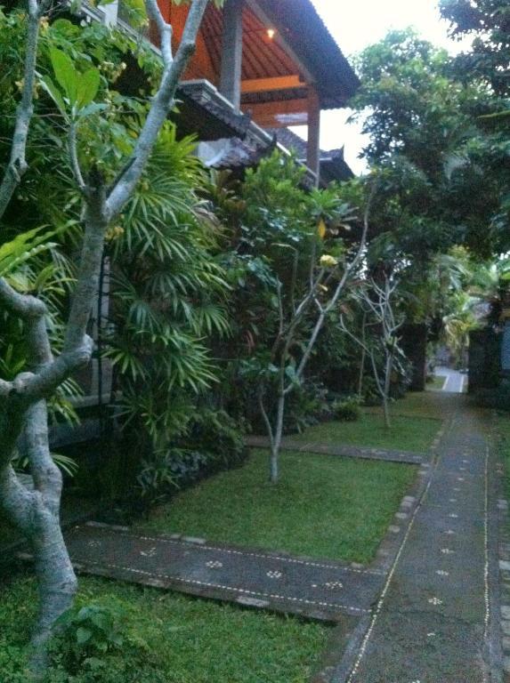 Karang Mesari Ubud Guest House מראה חיצוני תמונה